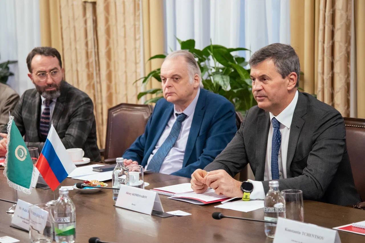Посол Лиги арабских государств посетил Академию