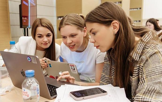 Определены финалисты чемпионата по стратегии и управлению Business Battle