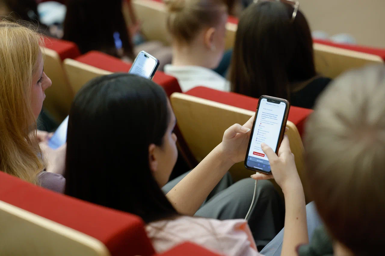 Первый Всероссийский образовательный диктант по курсу «Основы российской государственности» прошел в Президентской академии