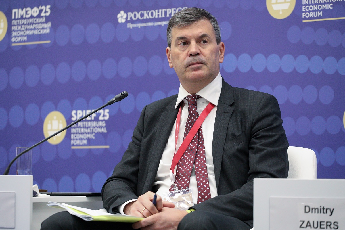 Алексей Комиссаров: «Важно формировать у студентов навыки критического мышления» 