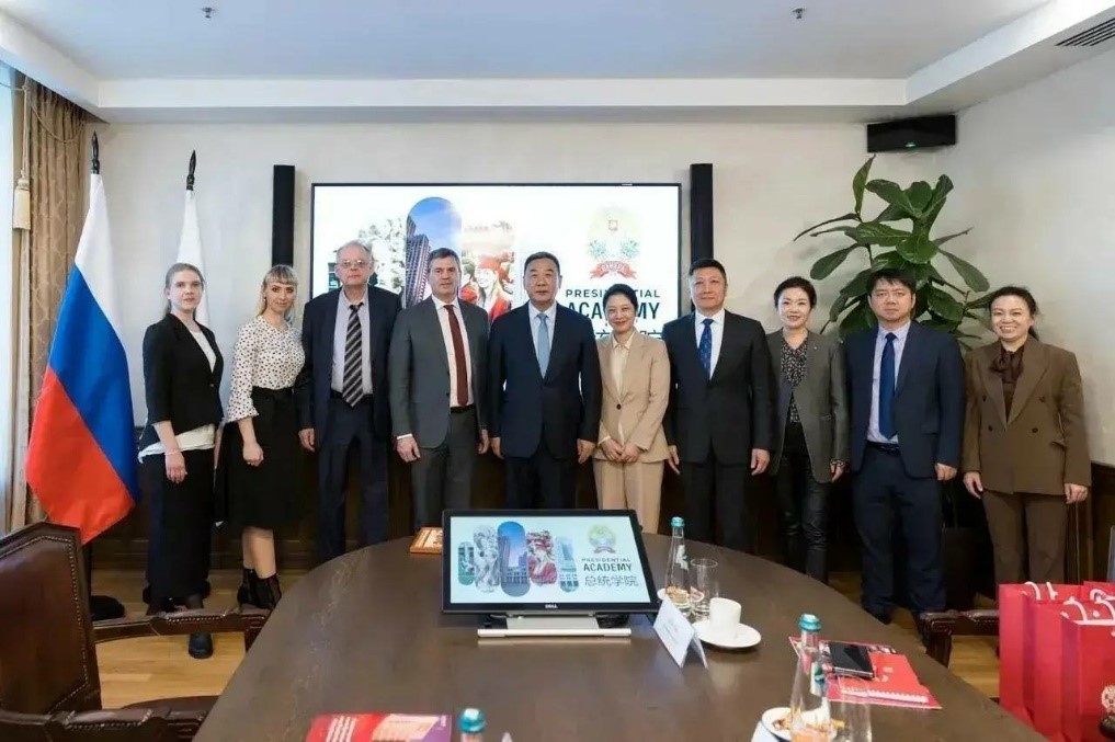 The agreement with the Renmin University of China has been signed 